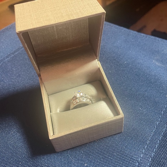 Ring Set - Picture 1 of 4